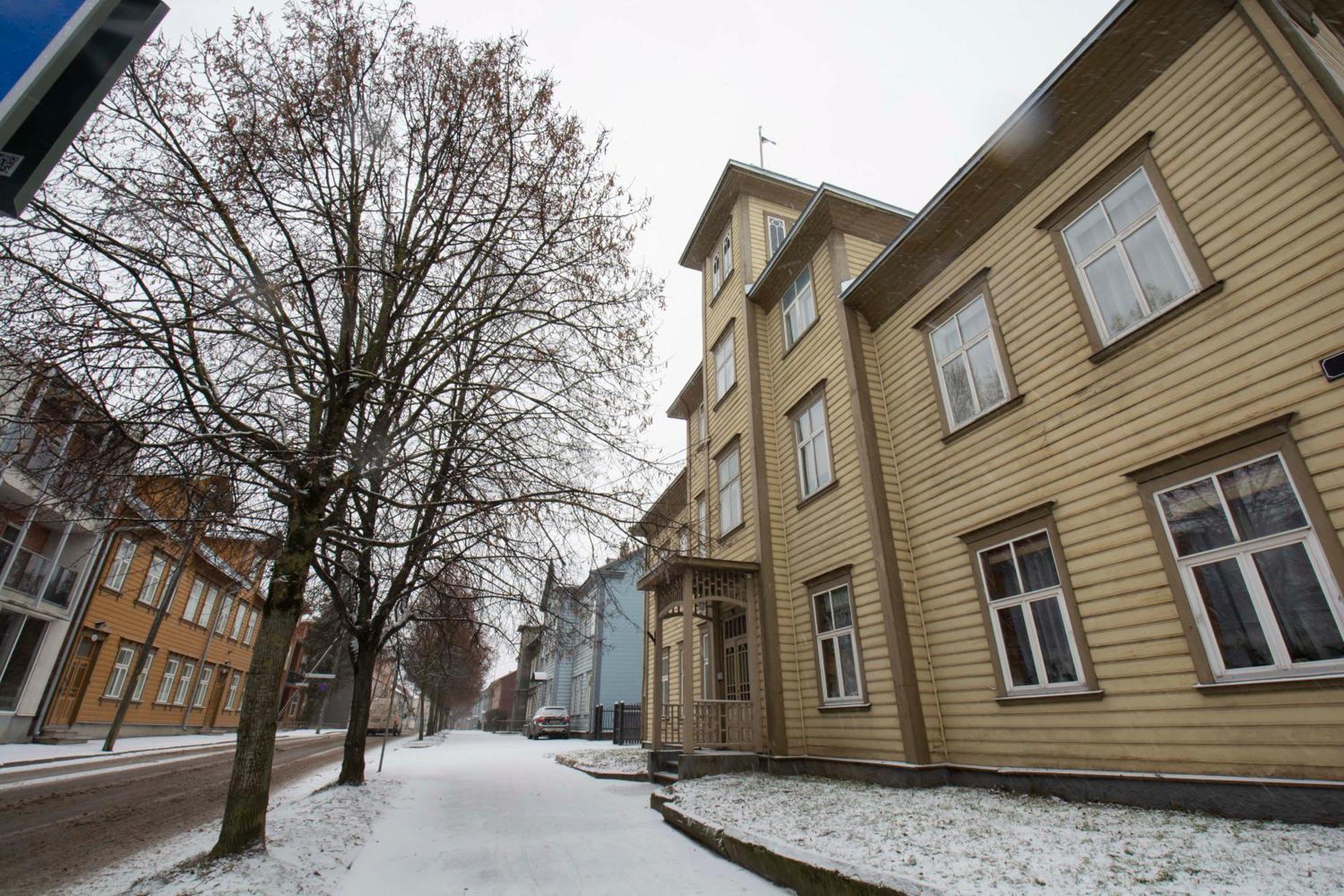 Karlovaidyll 7 - Homey Apartment With Free Parking! Tartu Dış mekan fotoğraf